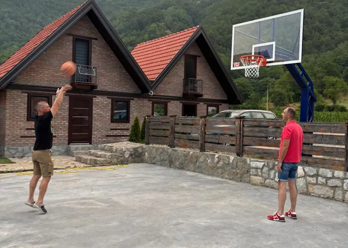 Kucica Na Drini Kod Pistaca